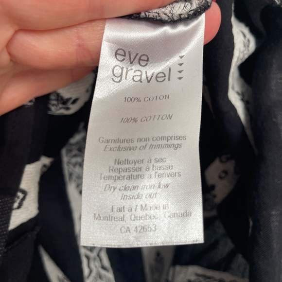 Sleeveless top by Eve Gravel - Picture 3 of 8